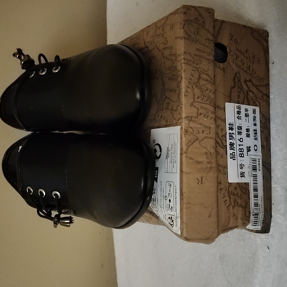 Men Dress Shoes; Euro 40, Black